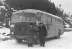 šoférom prvého autobusu bol Anton Holienčin z Harvelky, sprievodcovia: Rudolf Roman z Harvelky a Vrábel z Riečnice