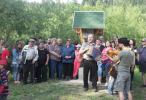 Zaznela naša „hymna“ – Slovenská rodná dedina...