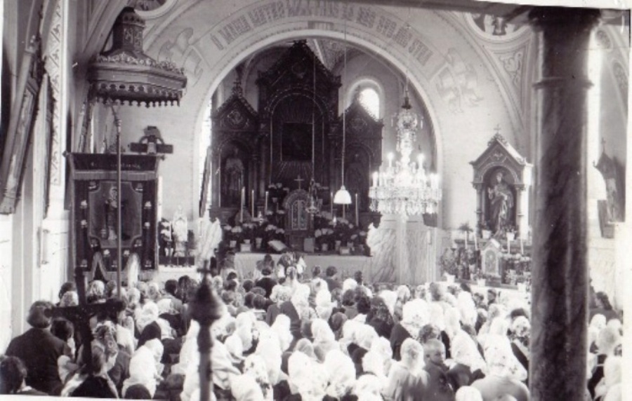 kostol v Riečnici v 60tych rokoch